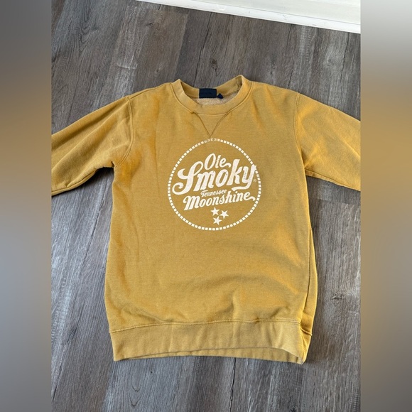 Ole Smoky Tennessee Moonshine Sweatshirt Crewneck Yellow Tan Smoky Mts Size S M - Picture 3 of 10